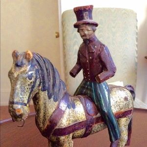 Meet your Posher, Daniel